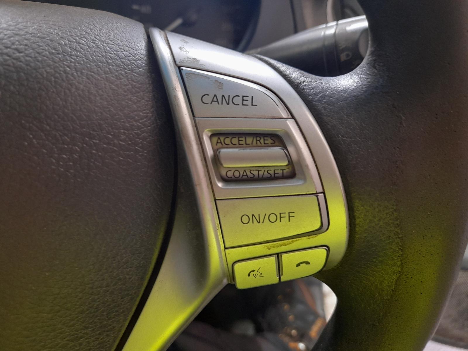 2016 Nissan Navara Door/Boot/Gate Lock View Auto part Door/Boot/Gate Lock Nissan Navara 2016