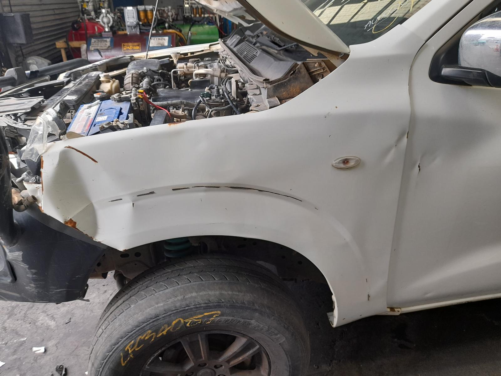 2016 Nissan Navara Door/Boot/Gate Lock View Auto part Door/Boot/Gate Lock Nissan Navara 2016