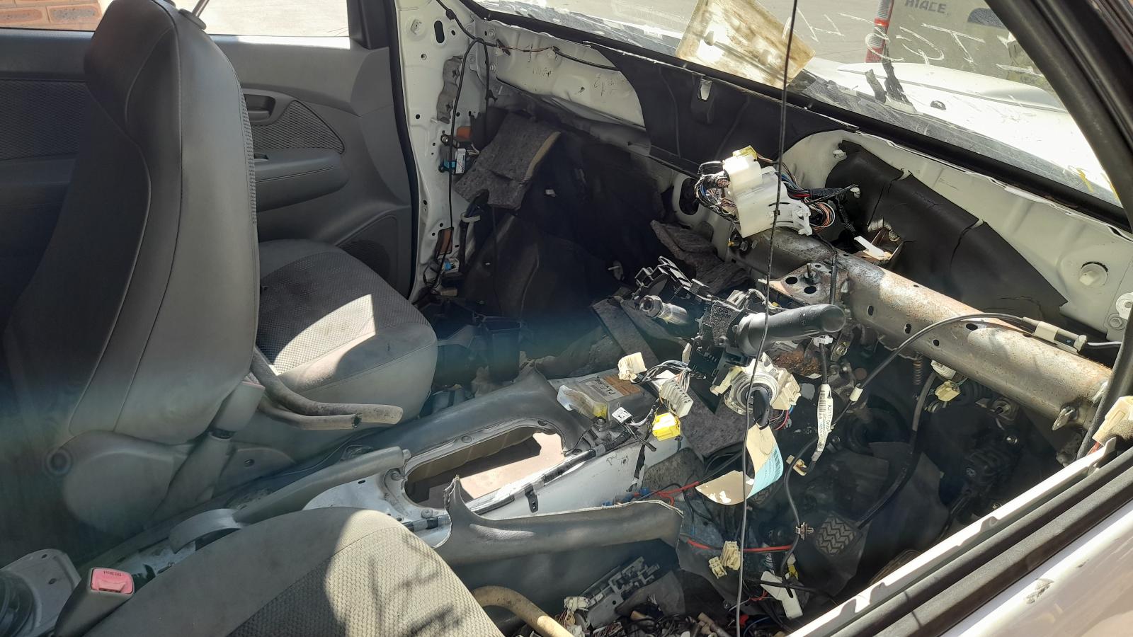 View Auto part Ecu Toyota Hilux 2009