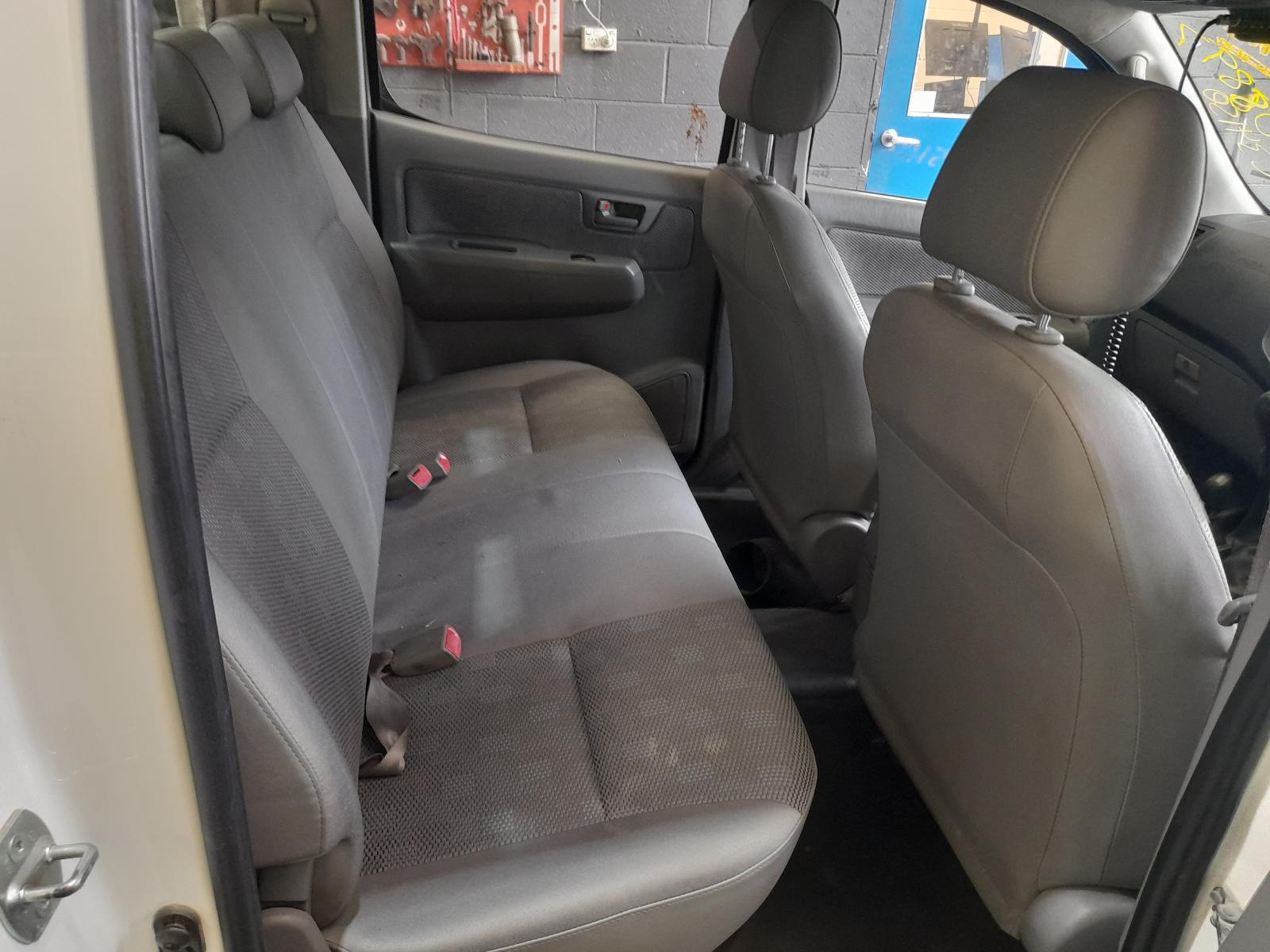 View Auto part Ecu Toyota Hilux 2009