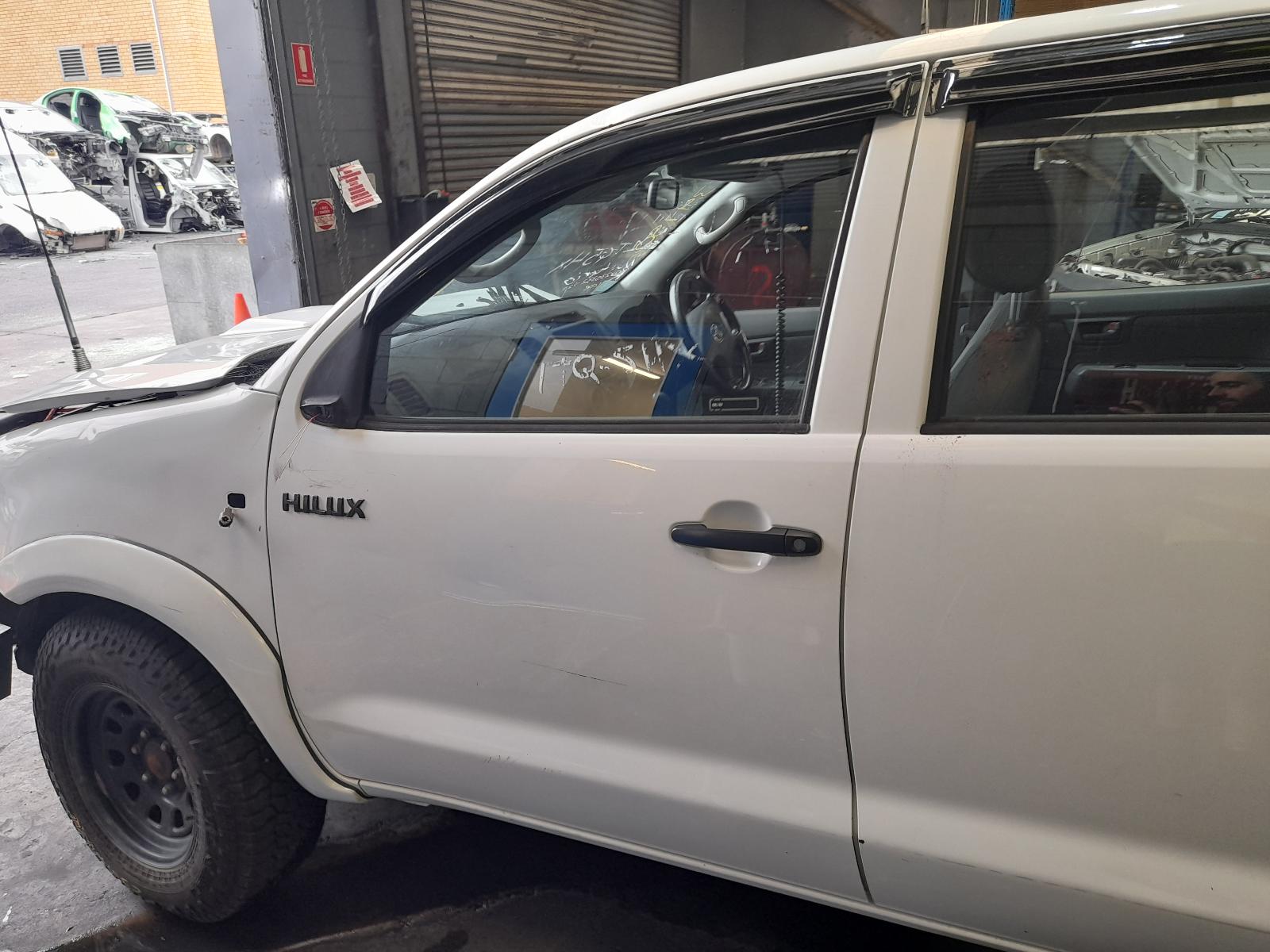 View Auto part Ecu Toyota Hilux 2009