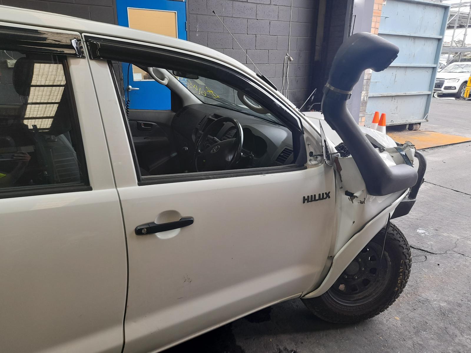 View Auto part Ecu Toyota Hilux 2009