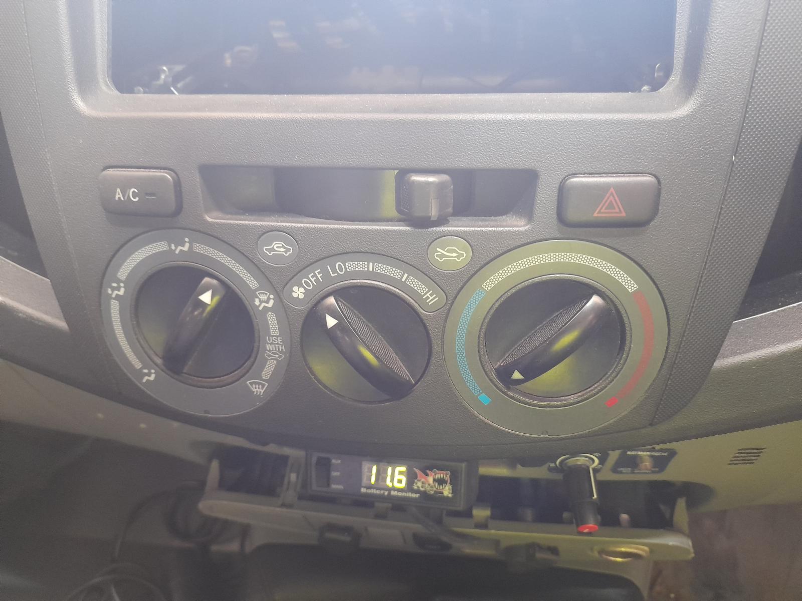 View Auto part Ecu Toyota Hilux 2009