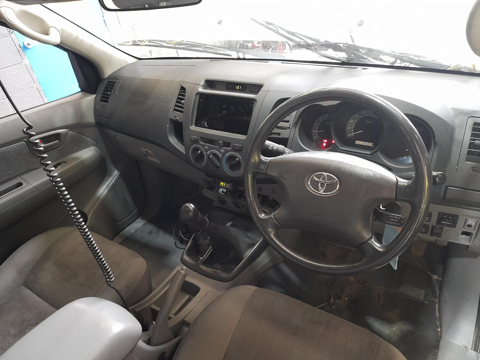 View Auto part Ecu Toyota Hilux 2009
