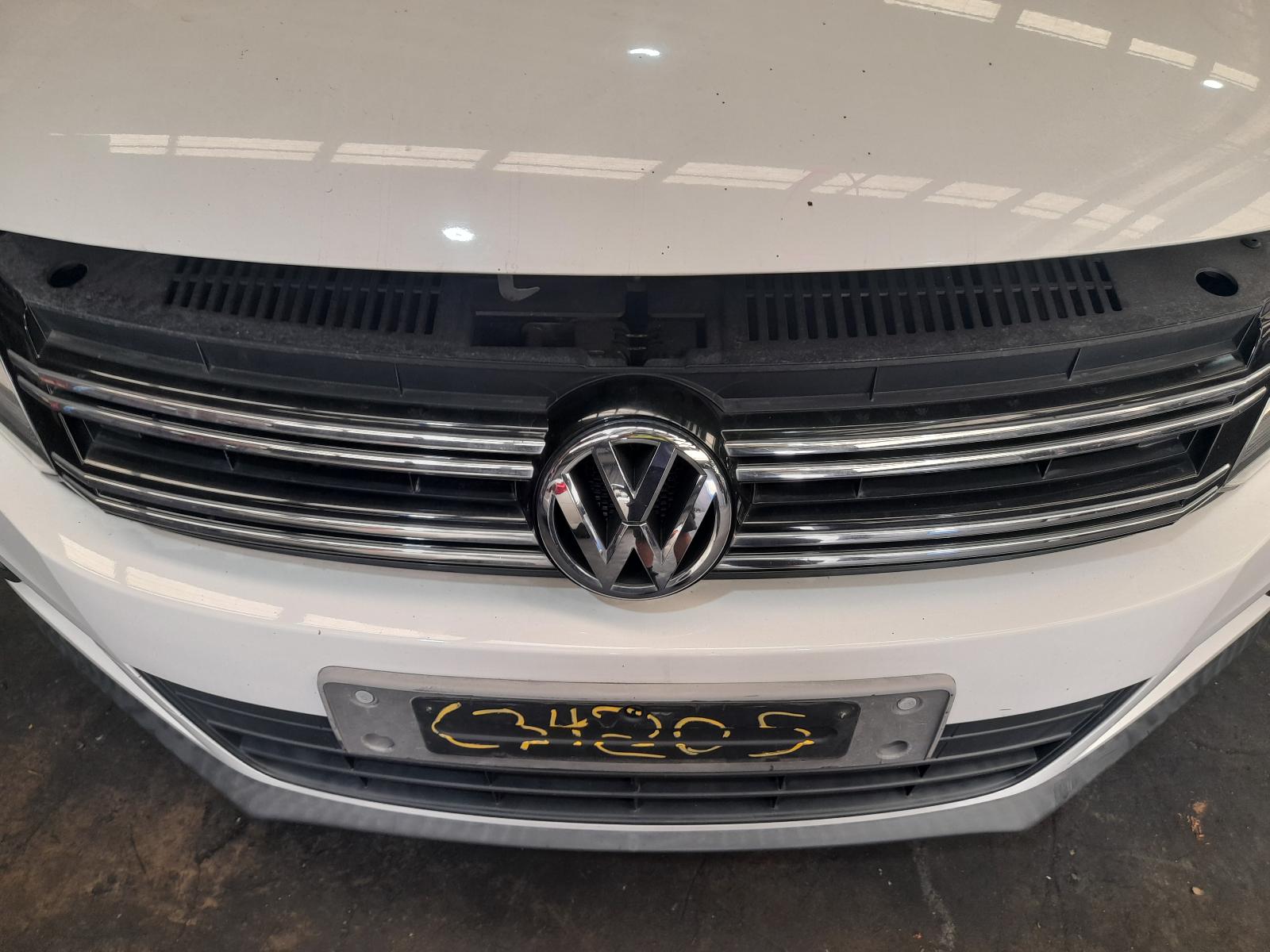 View Auto part Instrument Cluster Volkswagen Tiguan 2012