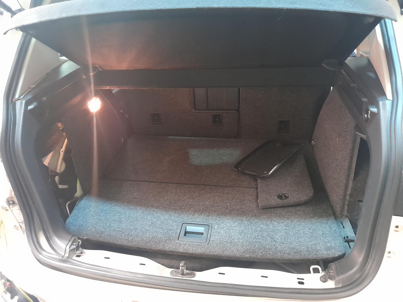 View Auto part Instrument Cluster Volkswagen Tiguan 2012