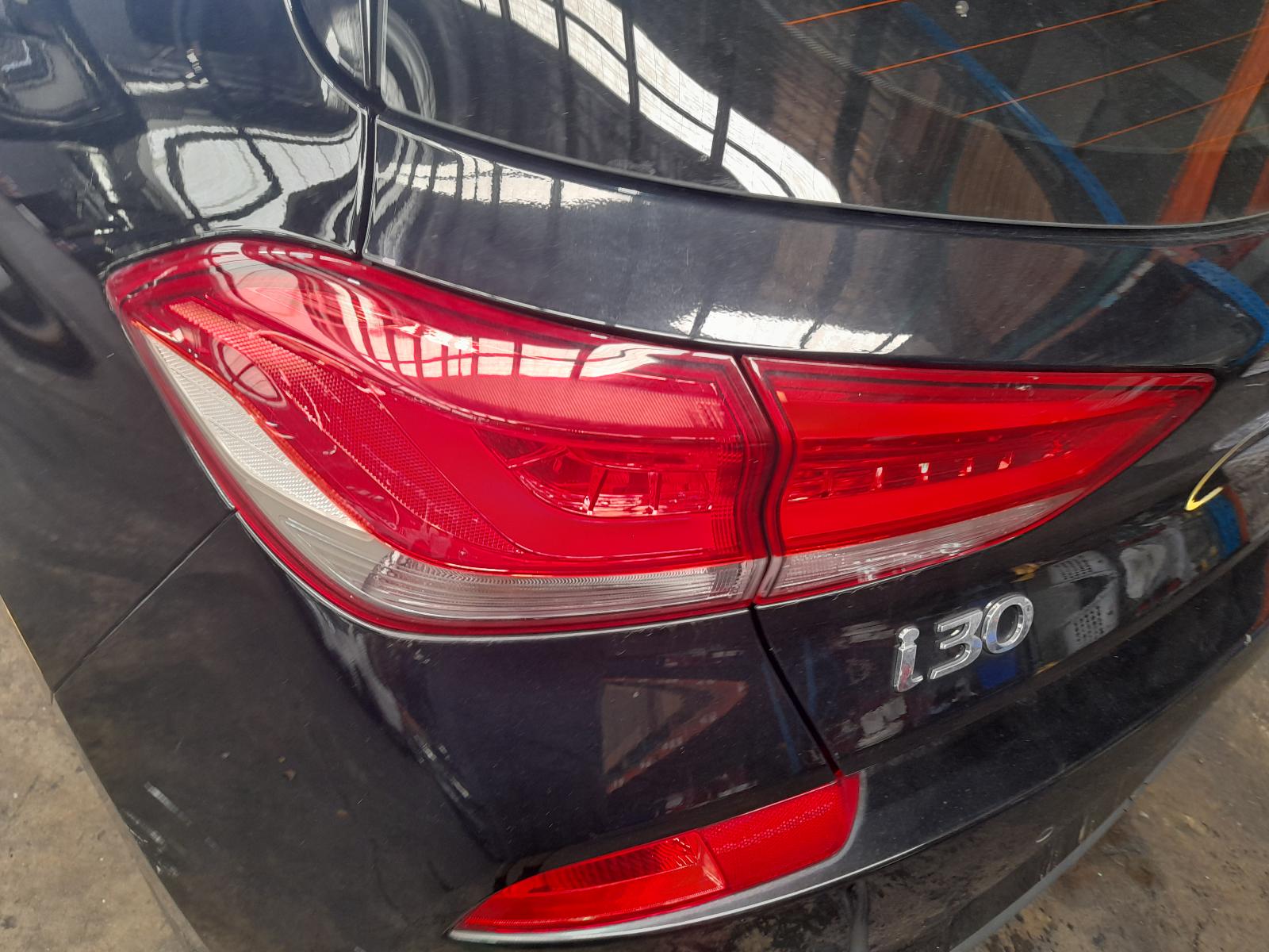 View Auto part Radio/Cd/Dvd/Sat/Tv Hyundai I30 2018
