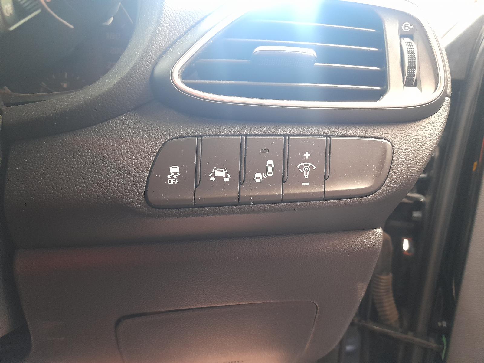 View Auto part Radio/Cd/Dvd/Sat/Tv Hyundai I30 2018