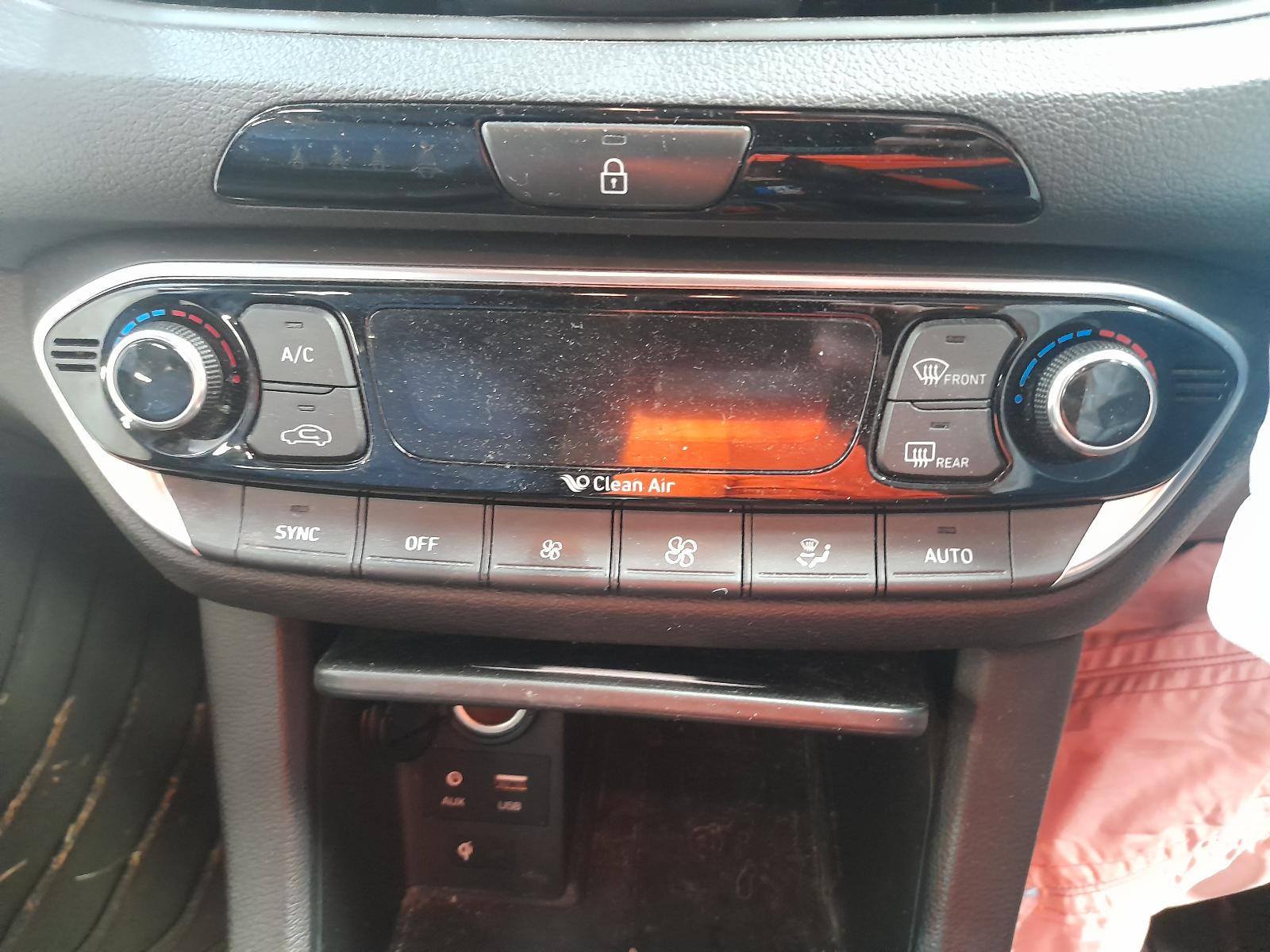View Auto part Radio/Cd/Dvd/Sat/Tv Hyundai I30 2018