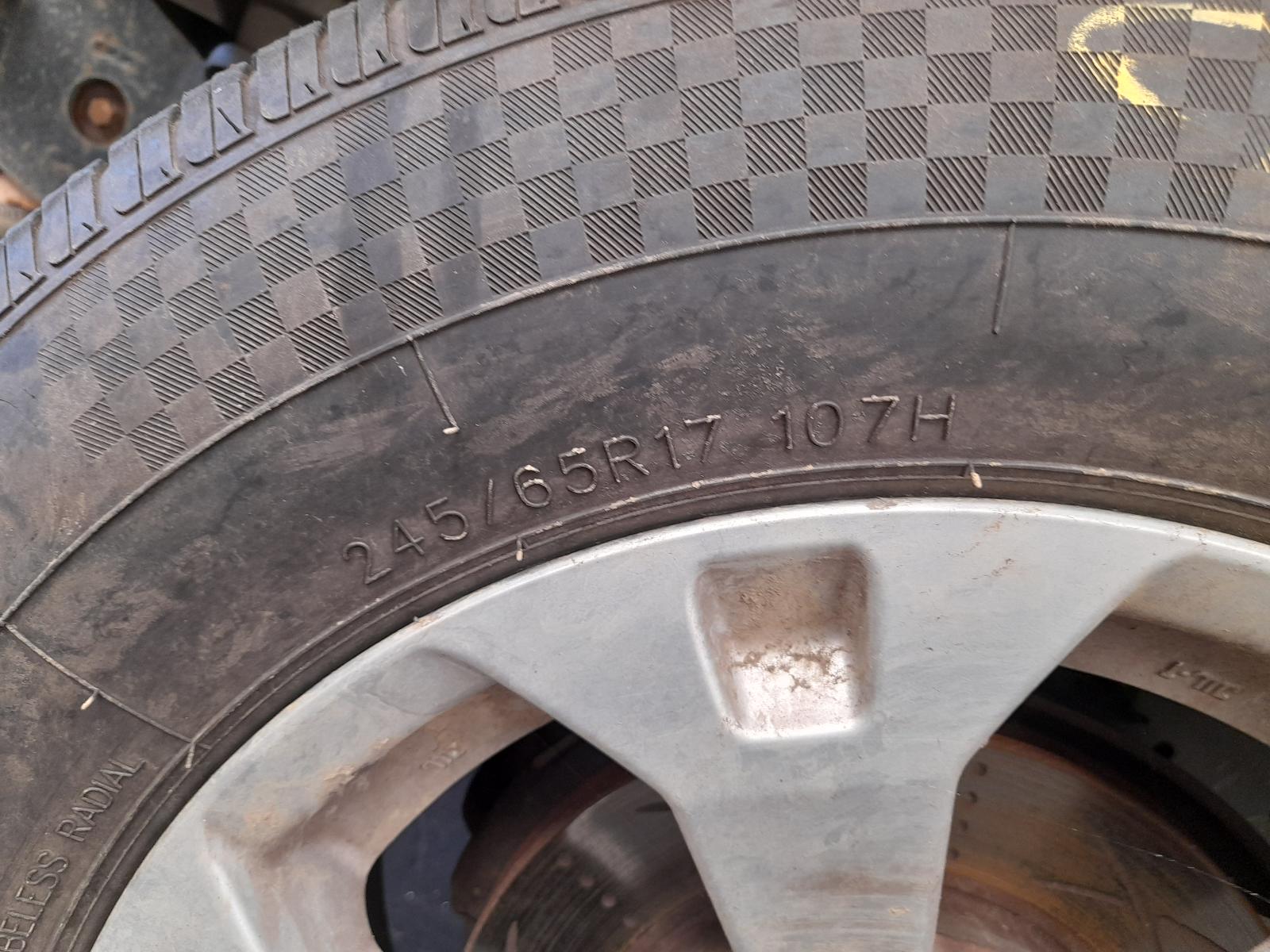 View Auto part Right Rear Wnd Reg/Motor Mitsubishi Triton 2015
