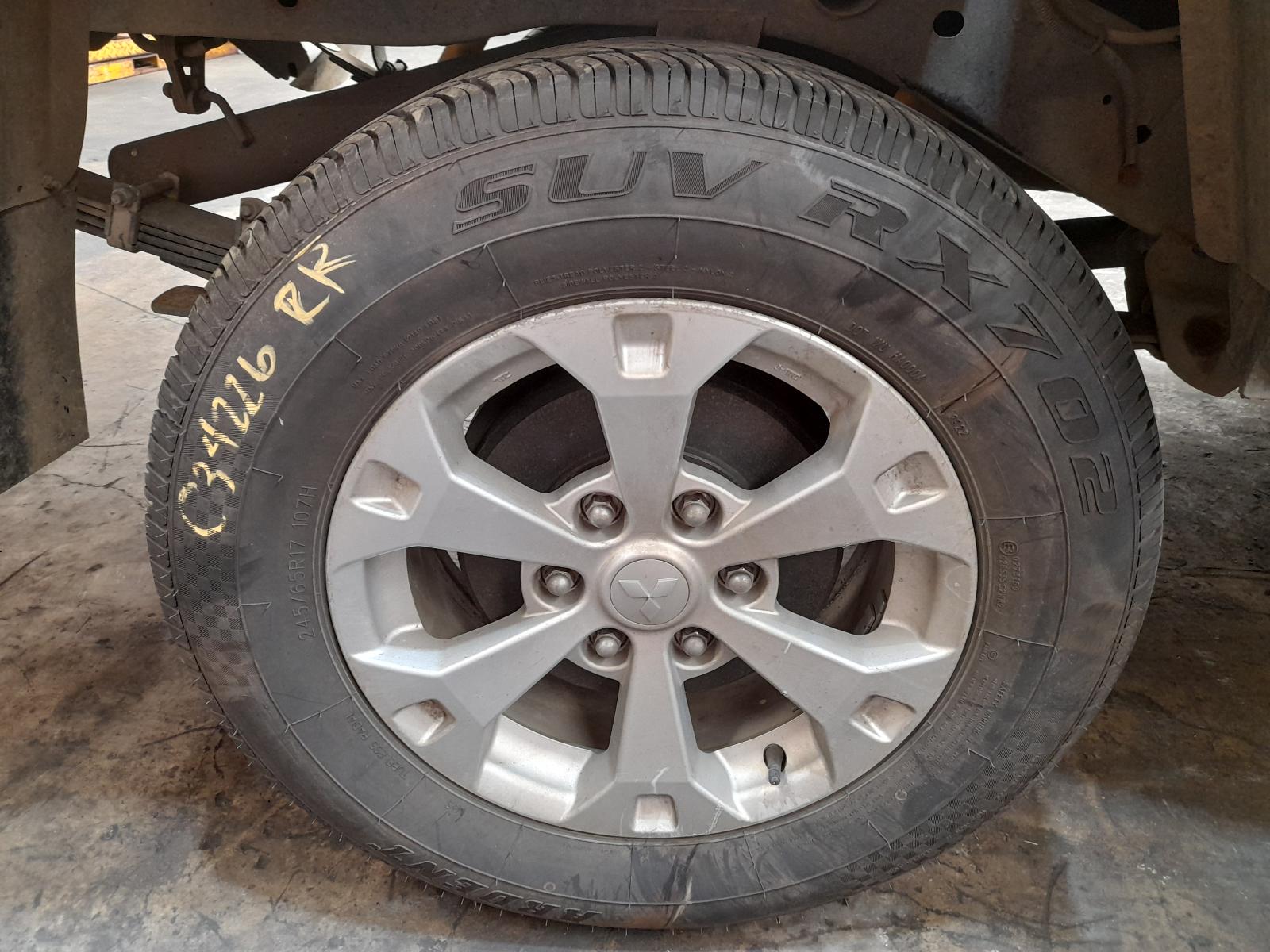 View Auto part Right Rear Wnd Reg/Motor Mitsubishi Triton 2015