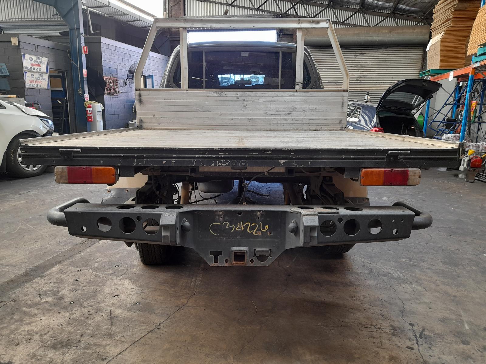 View Auto part Right Rear Wnd Reg/Motor Mitsubishi Triton 2015