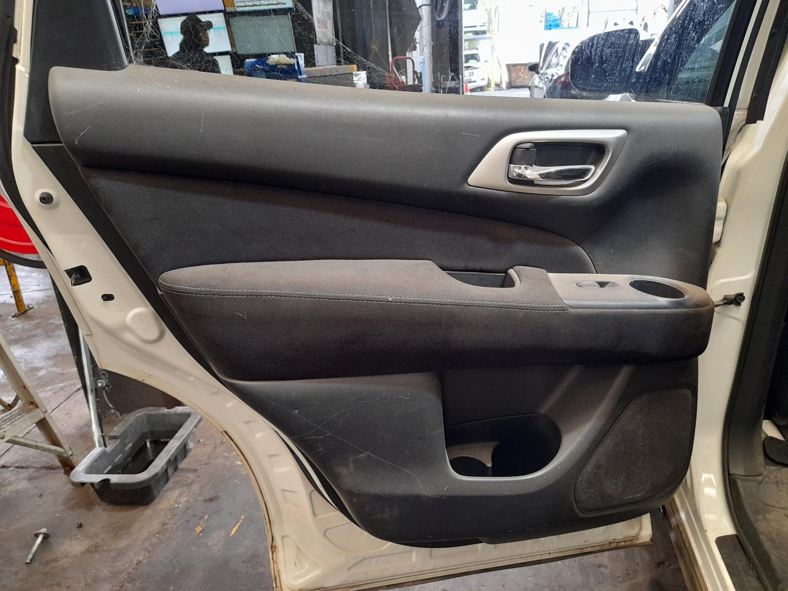 2014 Nissan Pathfinder Catalytic Converter View Auto part Catalytic Converter Nissan Pathfinder 2014