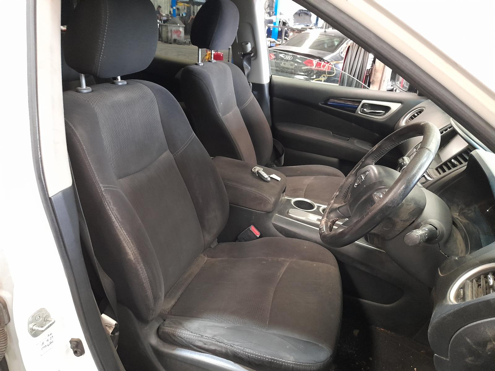 2014 Nissan Pathfinder Catalytic Converter View Auto part Catalytic Converter Nissan Pathfinder 2014