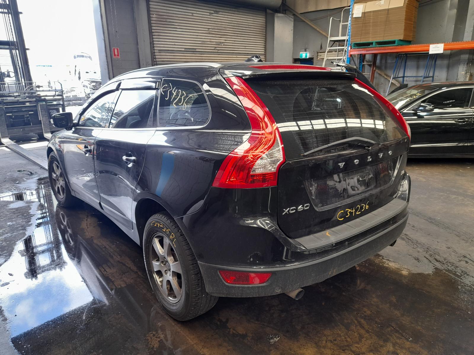 2012 volvo store xc60 catalytic converter