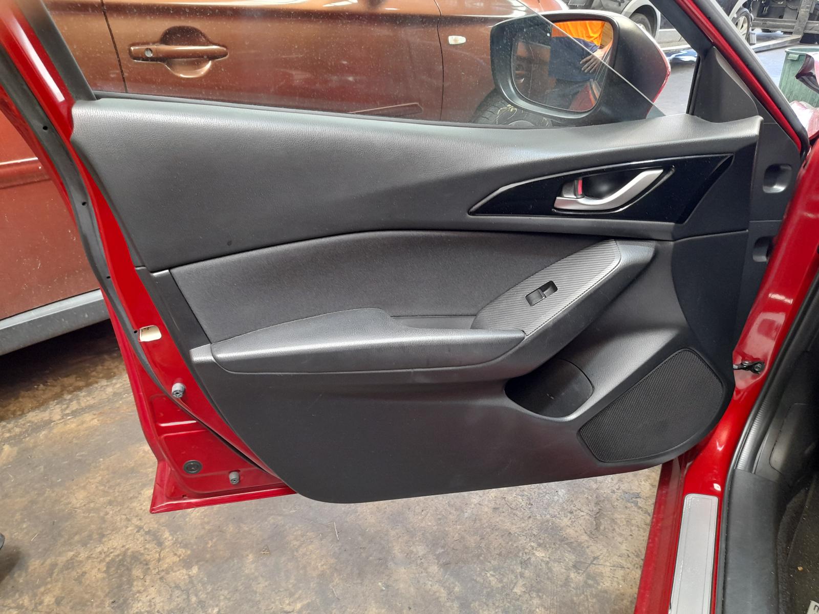 View Auto part Ecu Mazda 3 2015