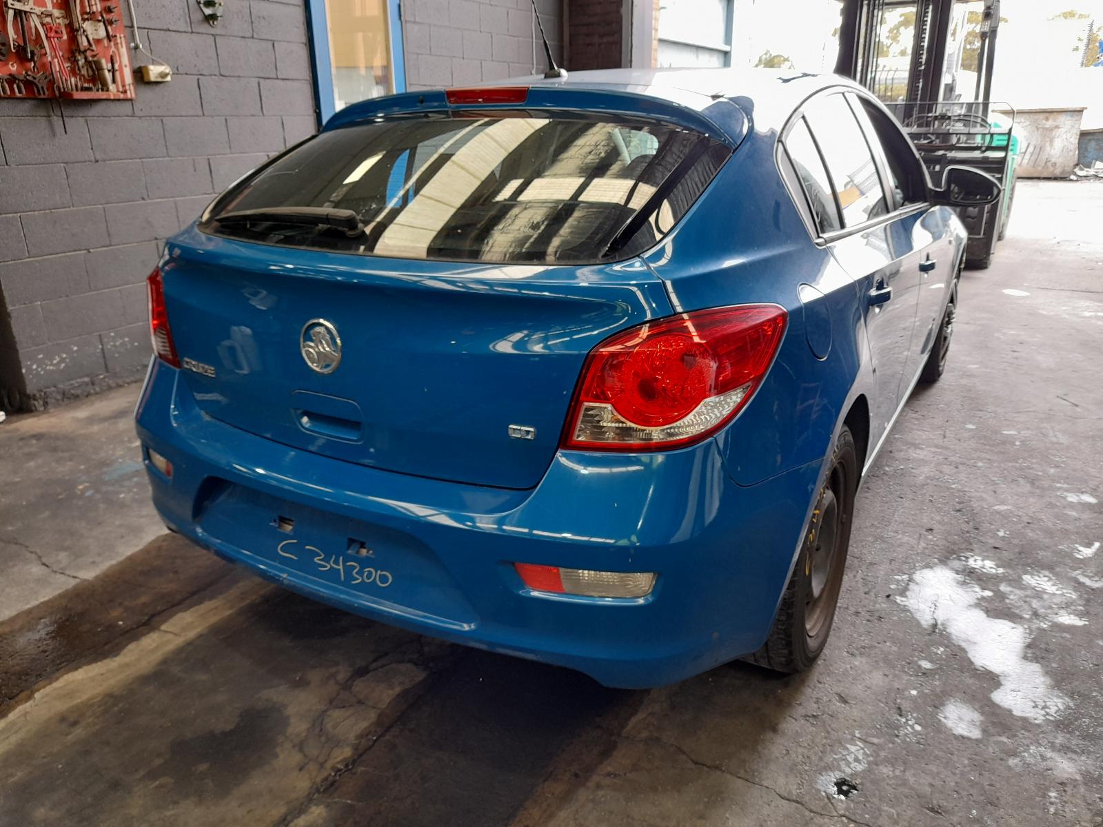 View Auto part Wiper Motor Holden Cruze 2012