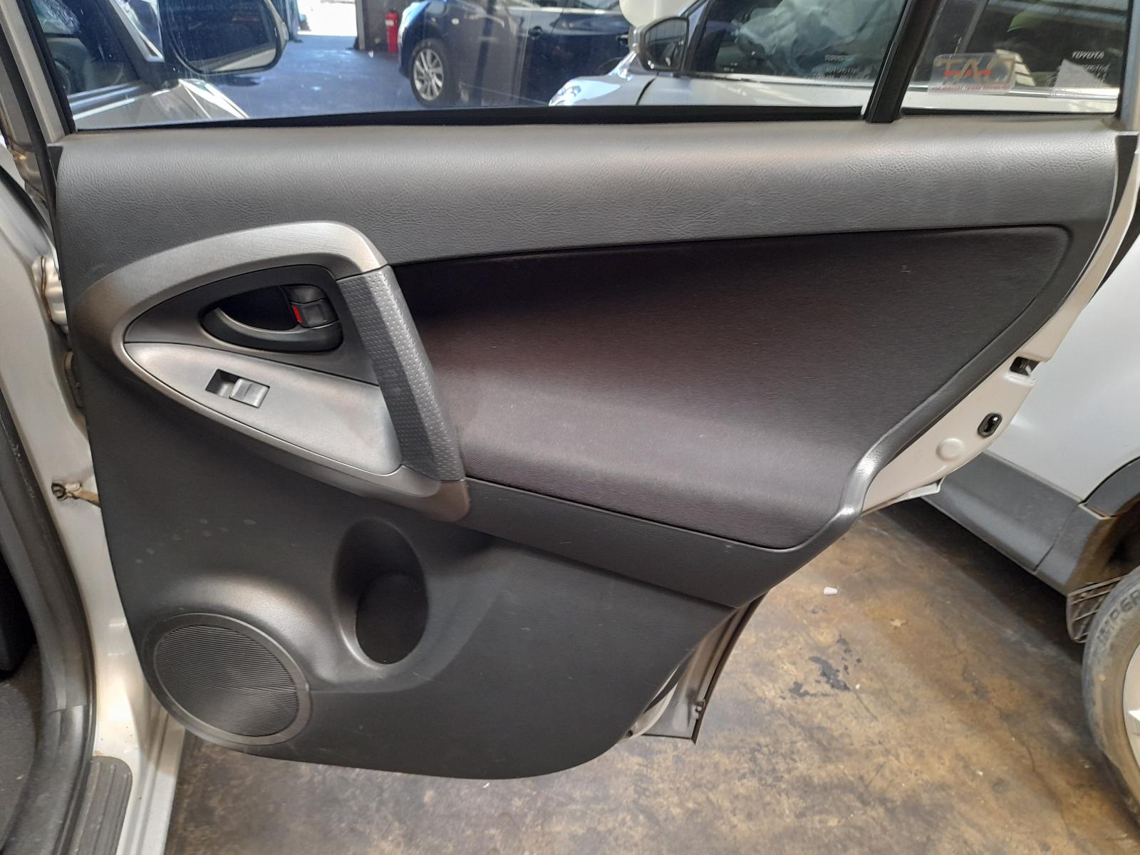 View Auto part Heater/Ac Controls Toyota Rav4 2010