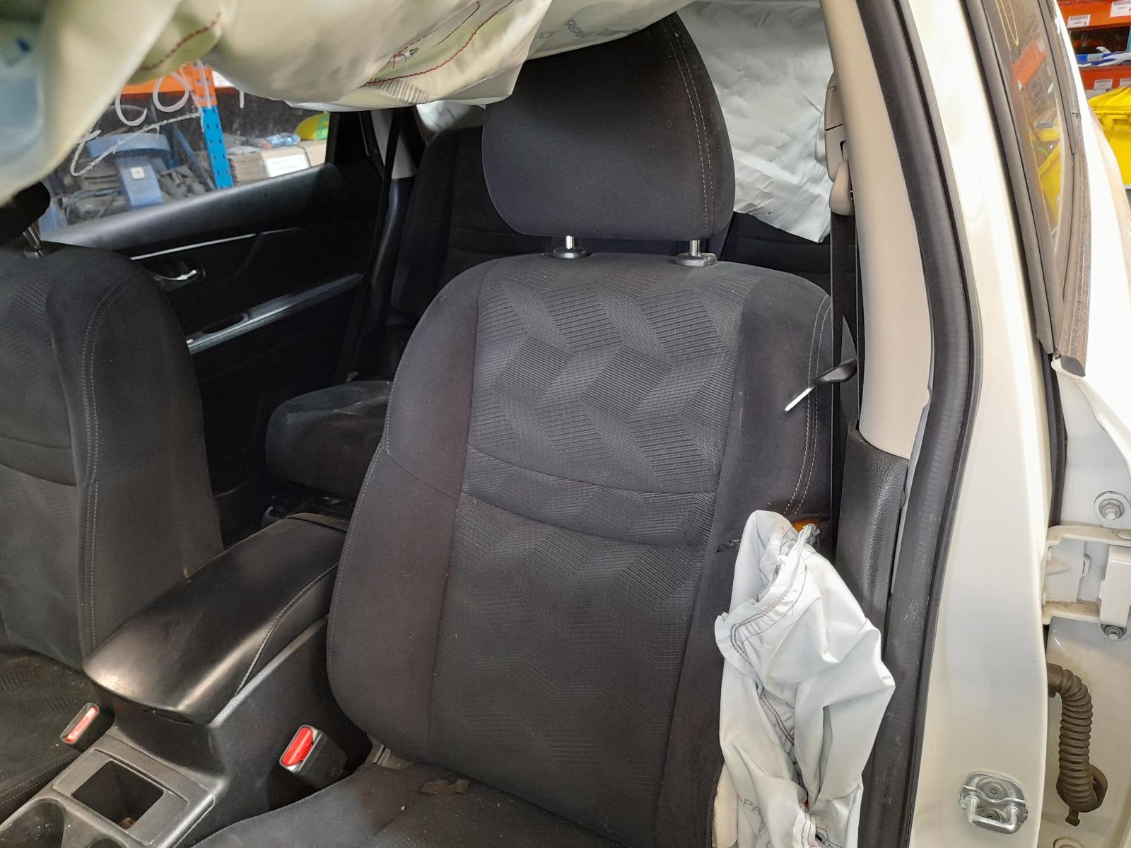 View Auto part Ecu Nissan Xtrail 2016