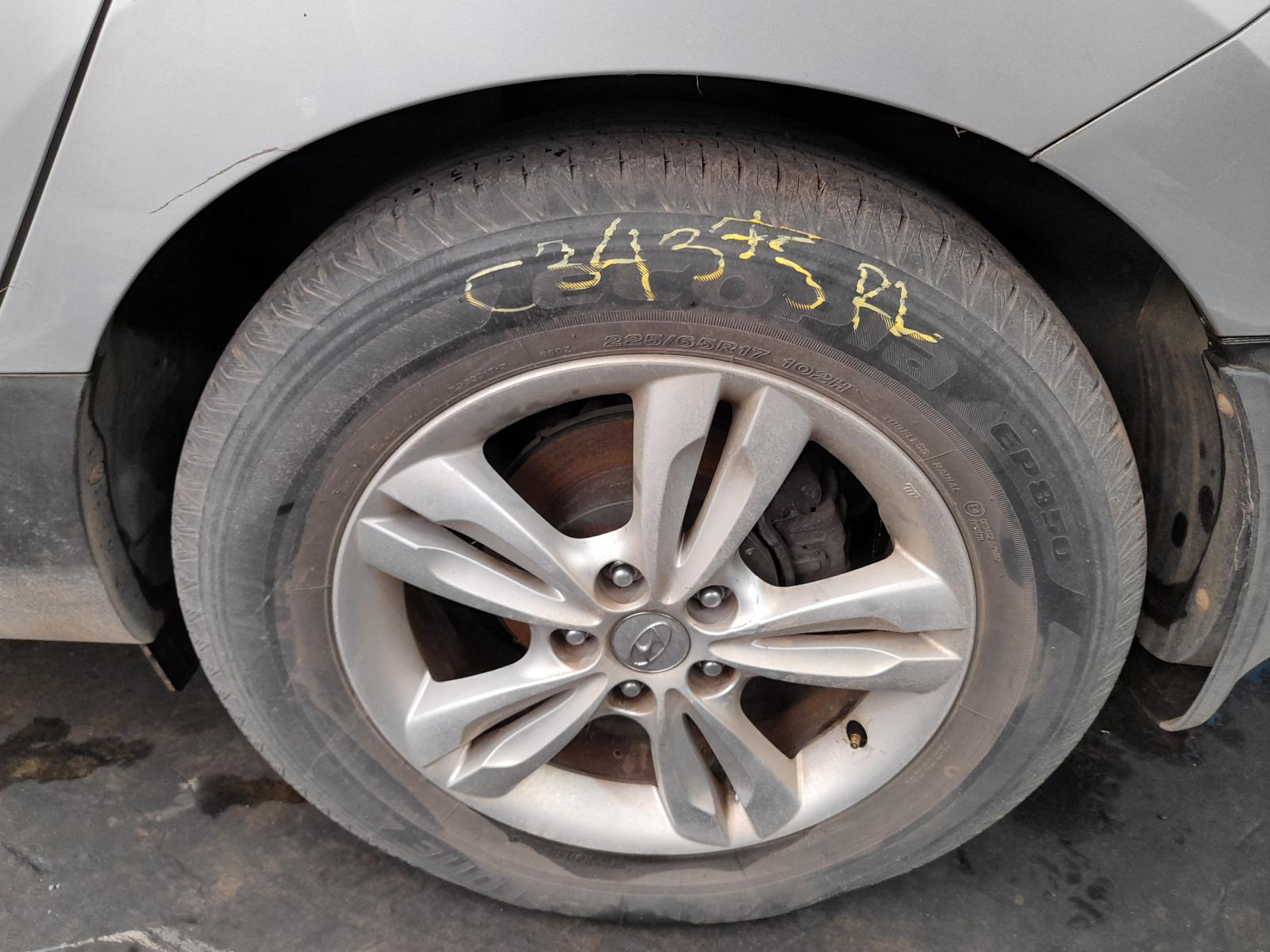 2011 Hyundai Ix35 Right Indicator/Fog/Side View Auto part Right Indicator/Fog/Side Hyundai Ix35 2011