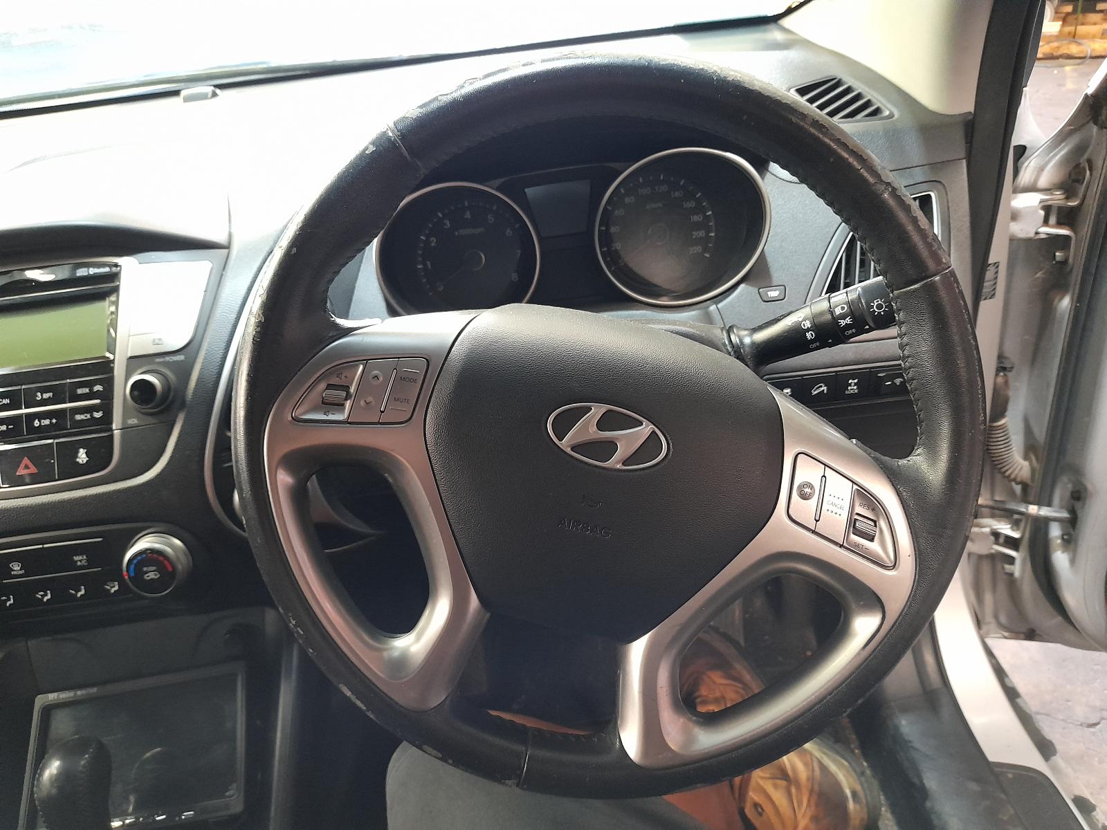 2011 Hyundai Ix35 Right Indicator/Fog/Side View Auto part Right Indicator/Fog/Side Hyundai Ix35 2011