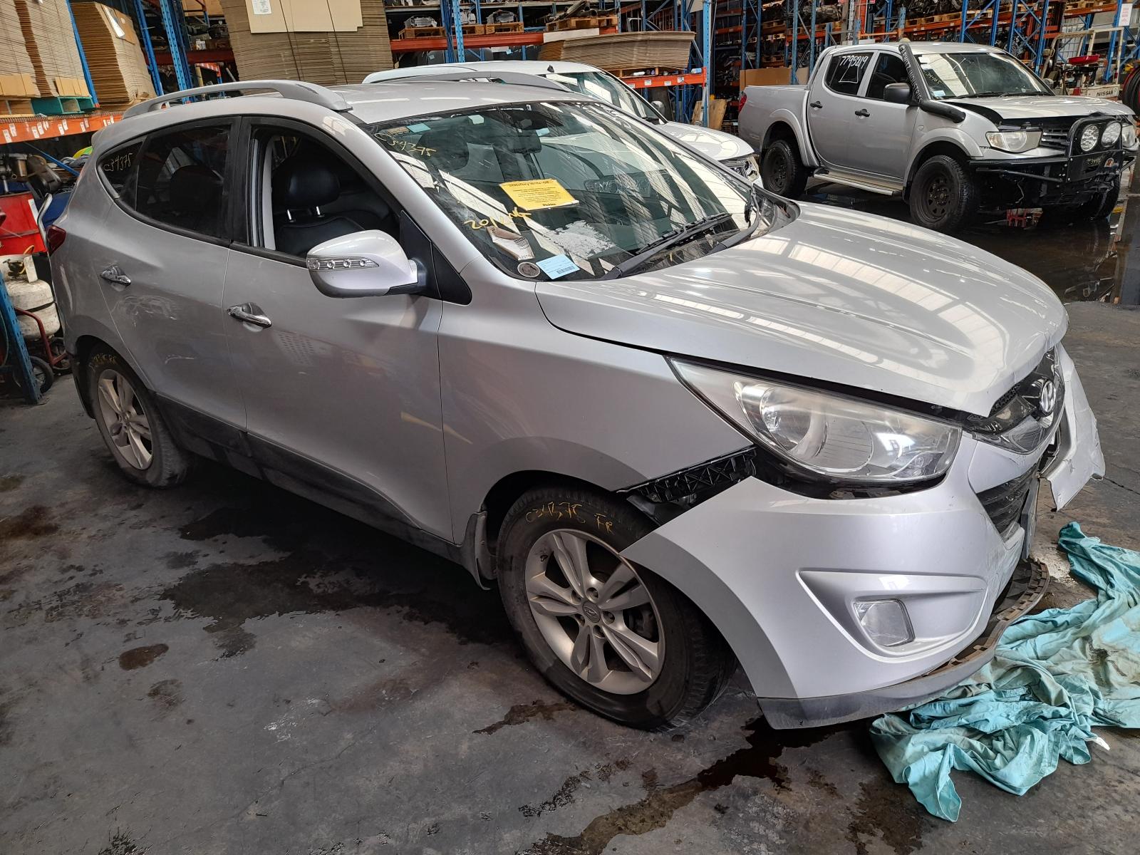 2011 Hyundai Ix35 Right Indicator/Fog/Side View Auto part Right Indicator/Fog/Side Hyundai Ix35 2011