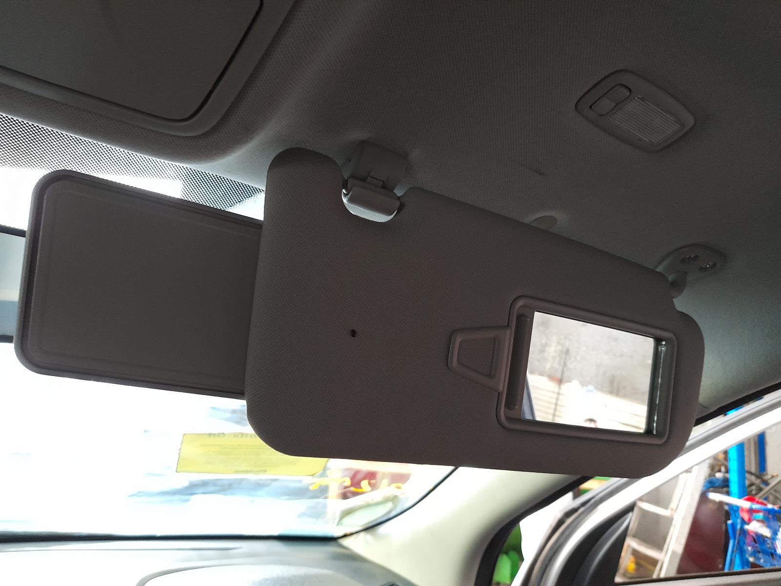 2011 Hyundai Ix35 Right Indicator/Fog/Side View Auto part Right Indicator/Fog/Side Hyundai Ix35 2011