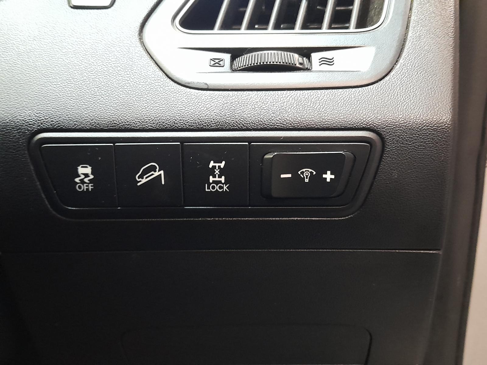 2011 Hyundai Ix35 Right Indicator/Fog/Side View Auto part Right Indicator/Fog/Side Hyundai Ix35 2011