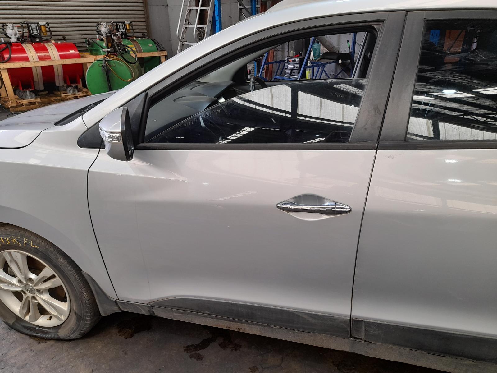 2011 Hyundai Ix35 Right Indicator/Fog/Side View Auto part Right Indicator/Fog/Side Hyundai Ix35 2011