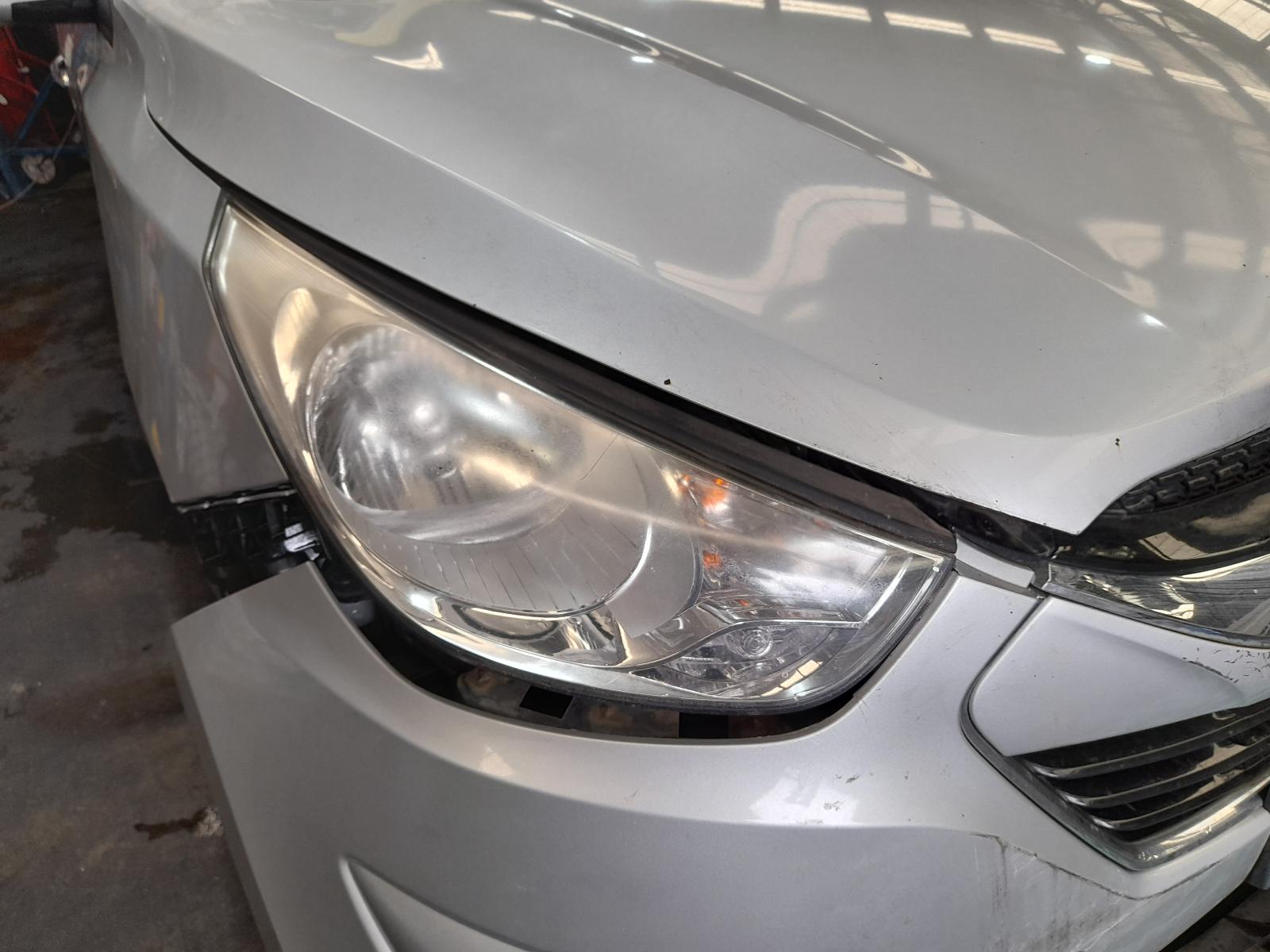 2011 Hyundai Ix35 Right Indicator/Fog/Side View Auto part Right Indicator/Fog/Side Hyundai Ix35 2011