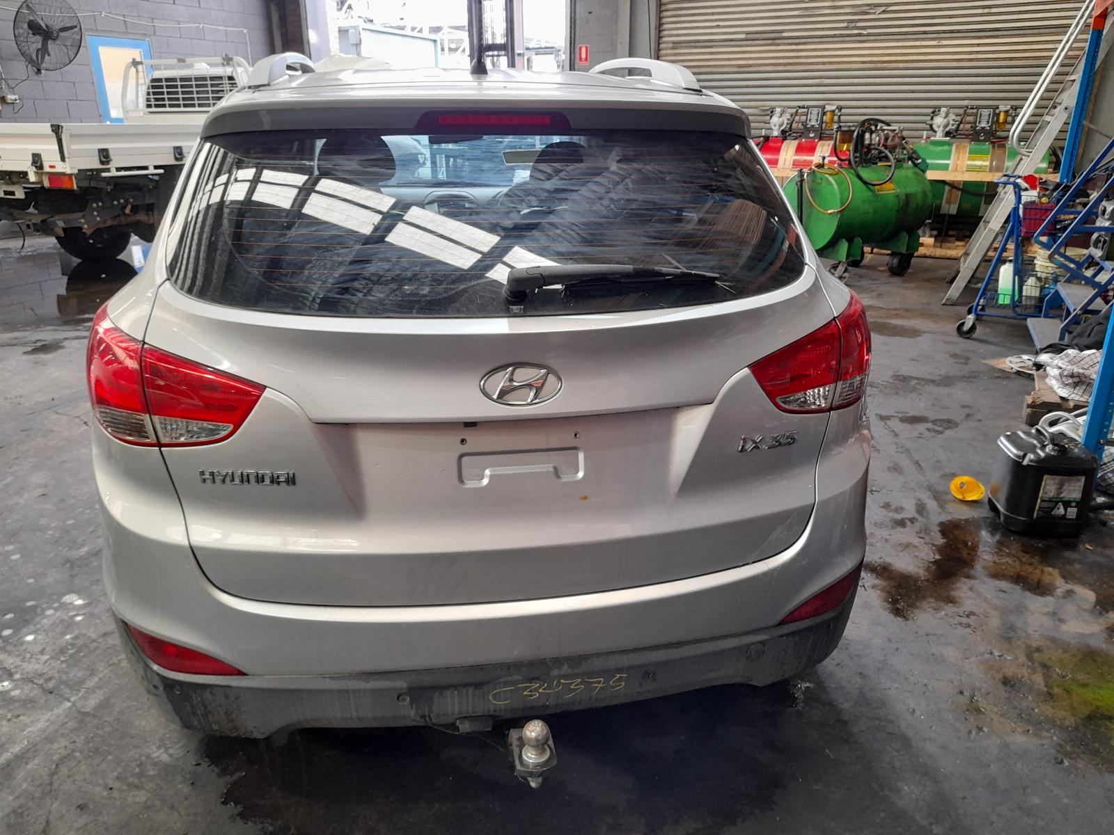 2011 Hyundai Ix35 Right Indicator/Fog/Side View Auto part Right Indicator/Fog/Side Hyundai Ix35 2011