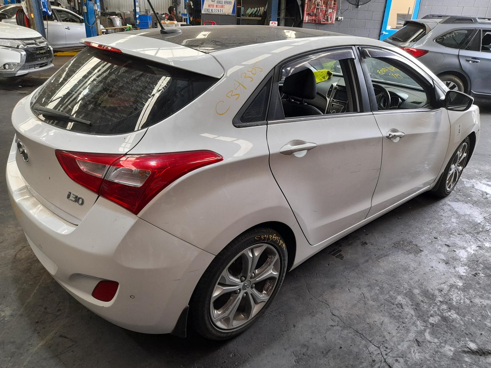 2013 Hyundai I30 Ecu View Auto part Ecu Hyundai I30 2013