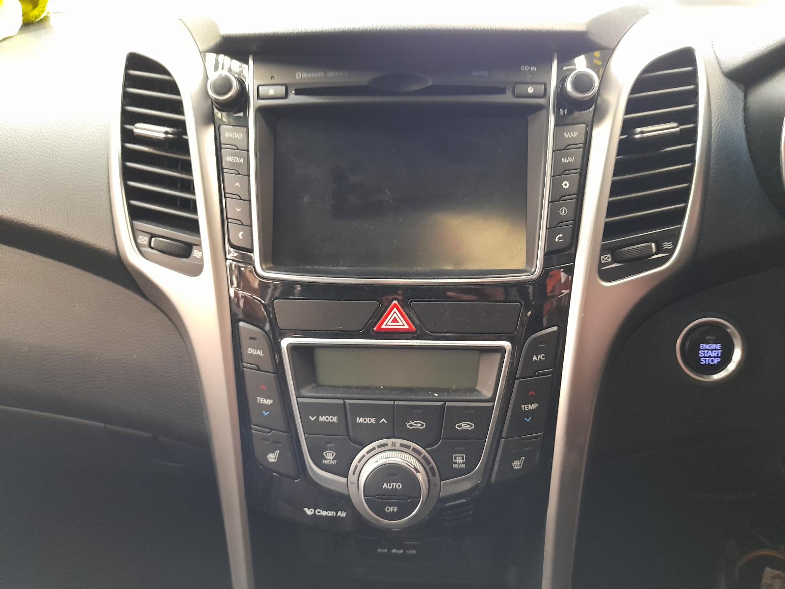 2013 Hyundai I30 Ecu View Auto part Ecu Hyundai I30 2013