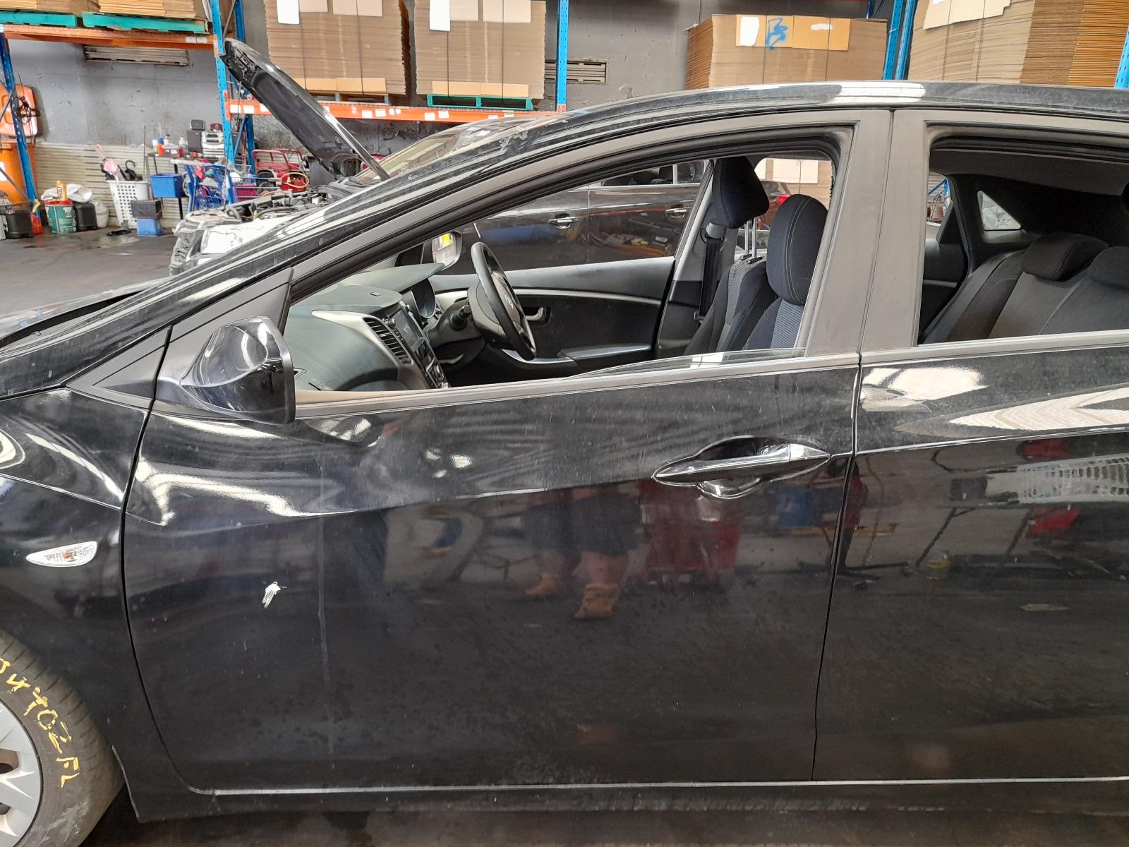 View Auto part Engine Hyundai I30 2016