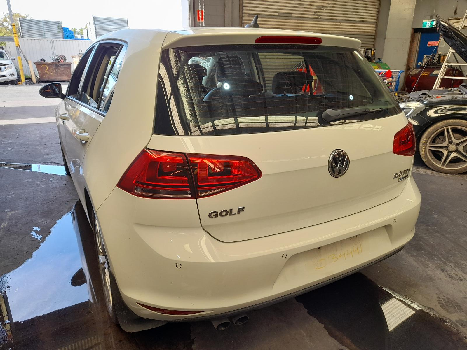 2016 Volkswagen Golf Trans/Gearbox View Auto part Trans/Gearbox Volkswagen Golf 2016