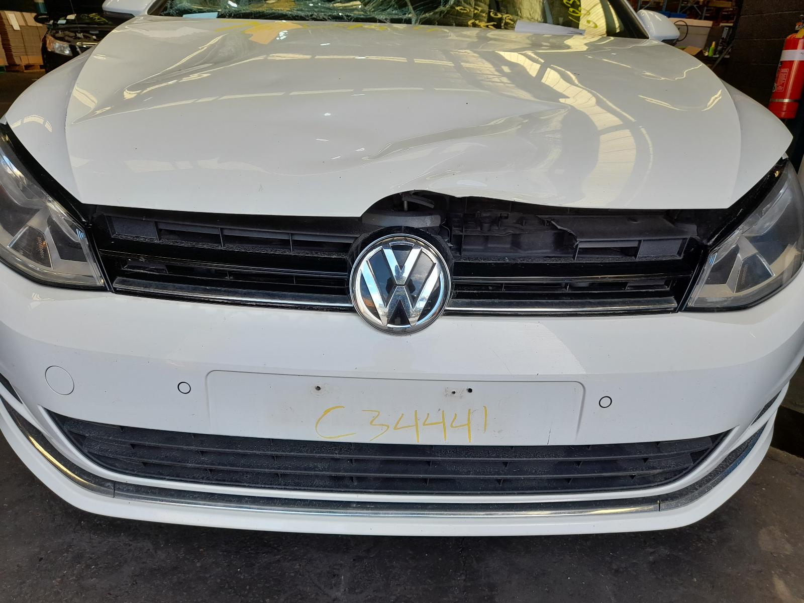 2016 Volkswagen Golf Trans/Gearbox View Auto part Trans/Gearbox Volkswagen Golf 2016