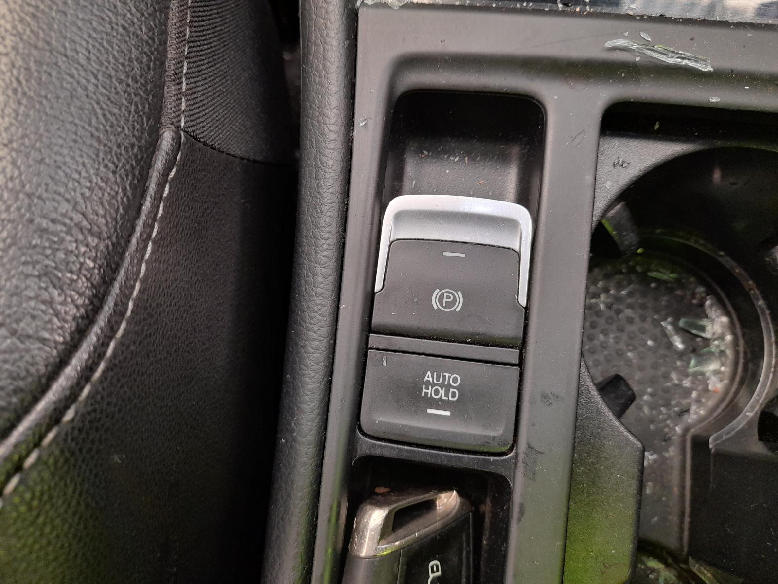 2016 Volkswagen Golf Trans/Gearbox View Auto part Trans/Gearbox Volkswagen Golf 2016