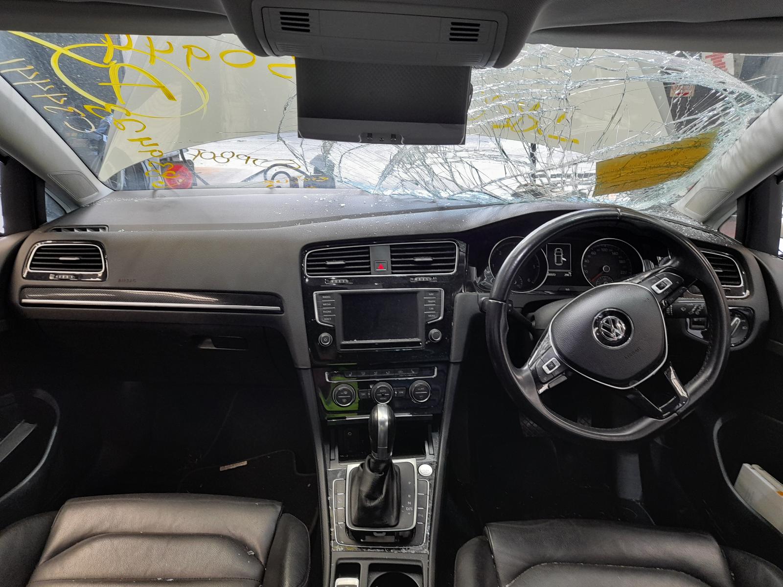 2016 Volkswagen Golf Trans/Gearbox View Auto part Trans/Gearbox Volkswagen Golf 2016