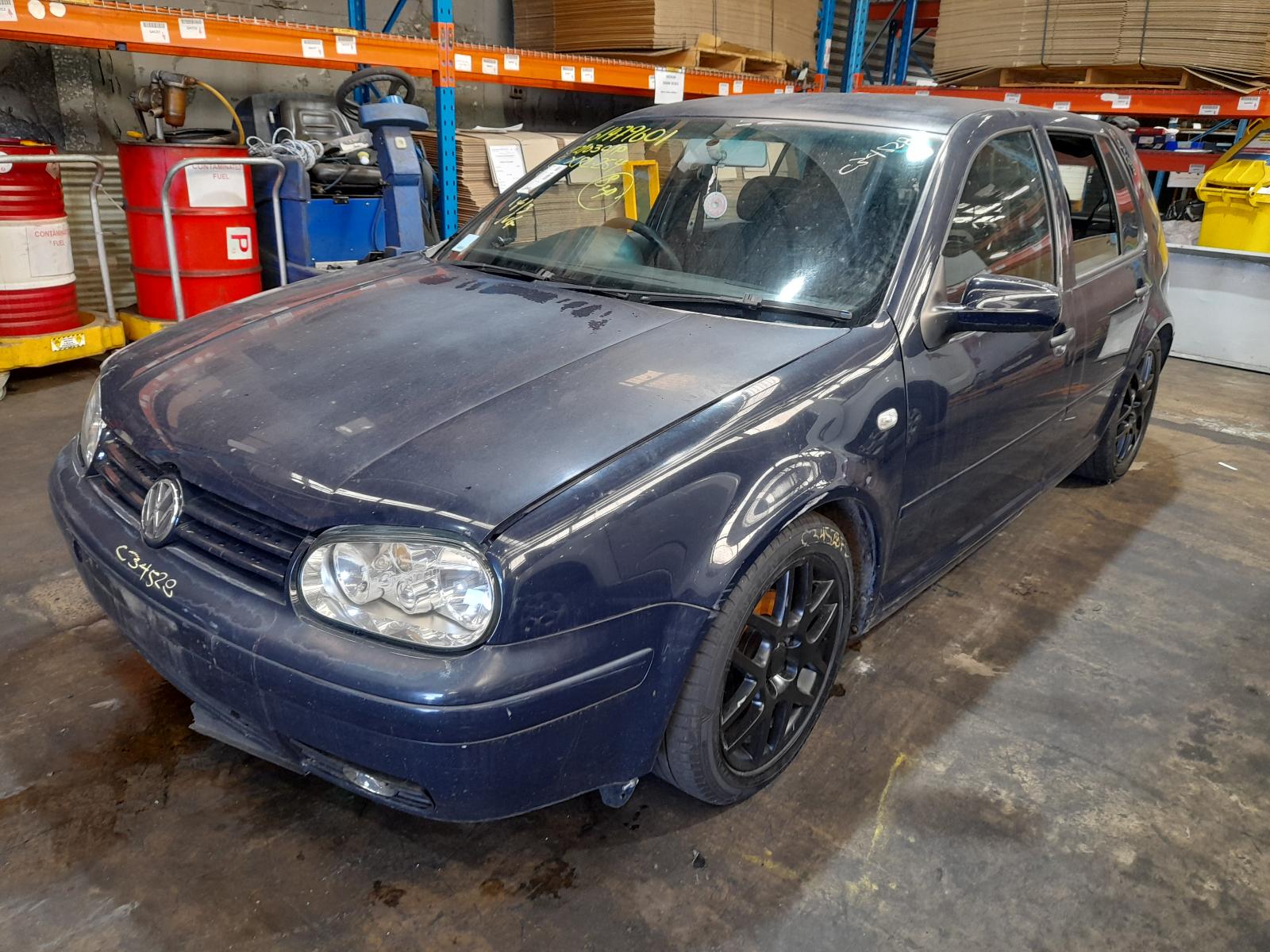 2003 Volkswagen Golf Trans/Gearbox View Auto part Trans/Gearbox Volkswagen Golf 2003