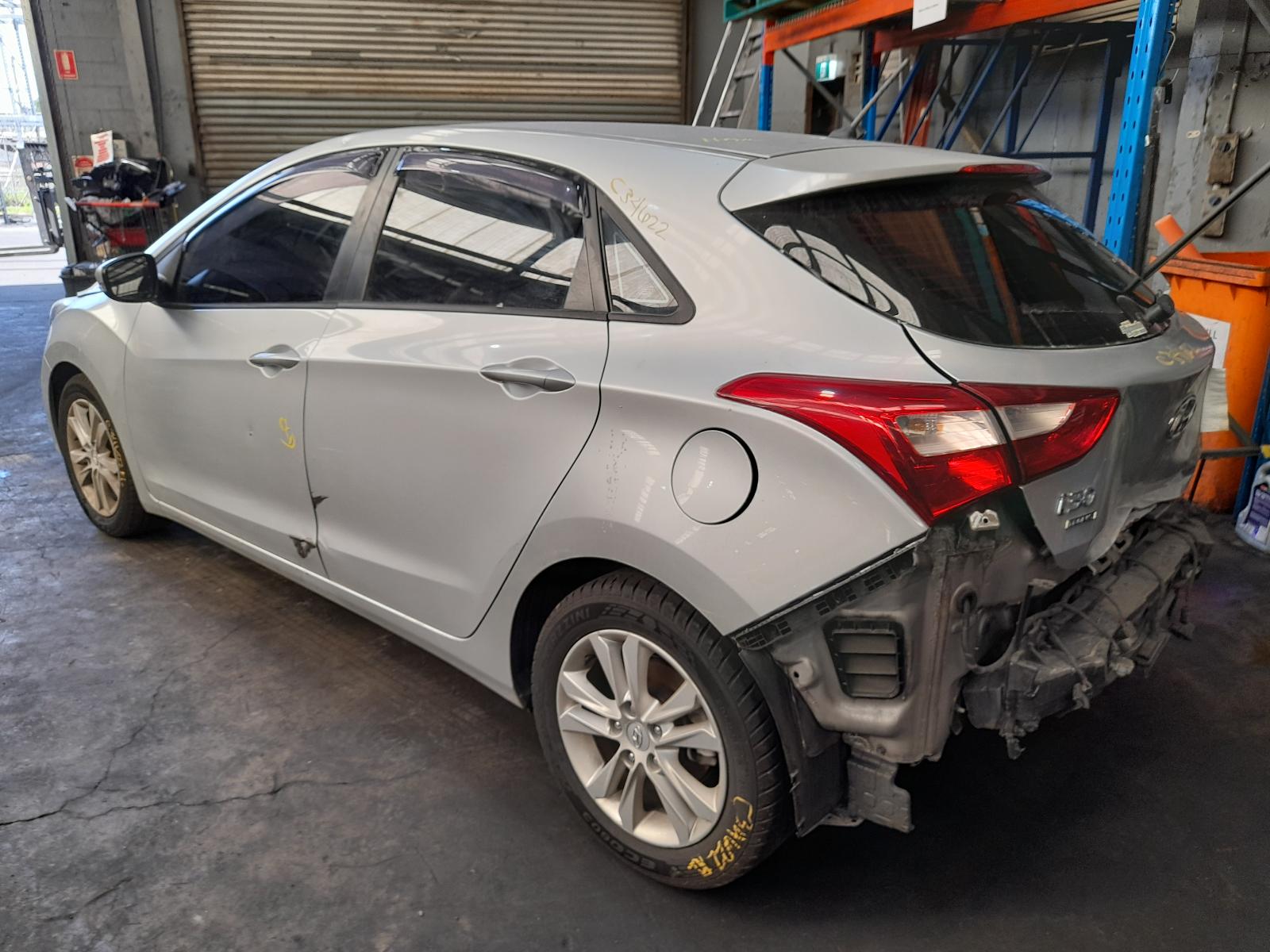 2013 Hyundai I30 Radio/Cd/Dvd/Sat/Tv View Auto part Radio/Cd/Dvd/Sat/Tv Hyundai I30 2013