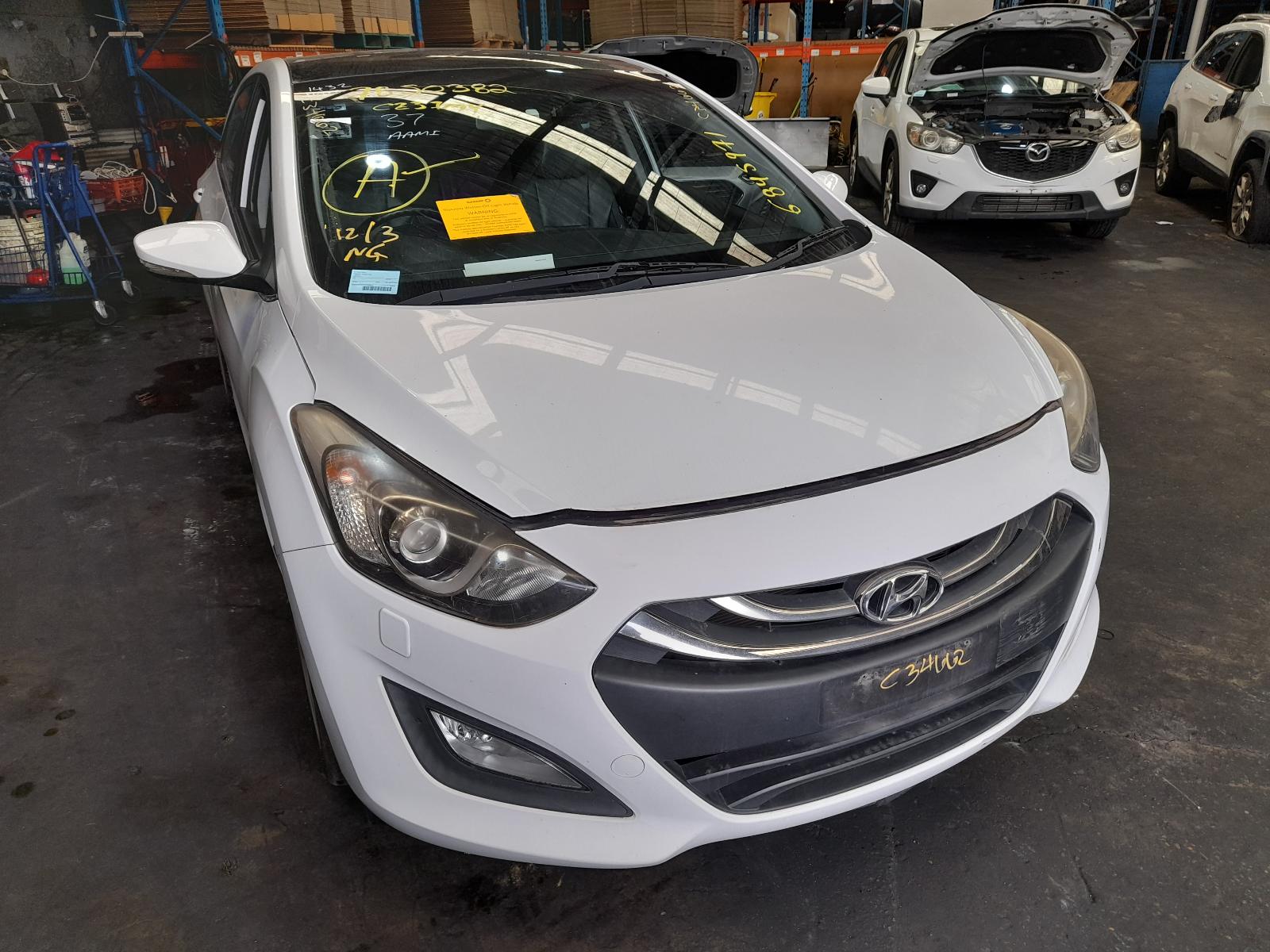 View Auto part null Hyundai I30 2013