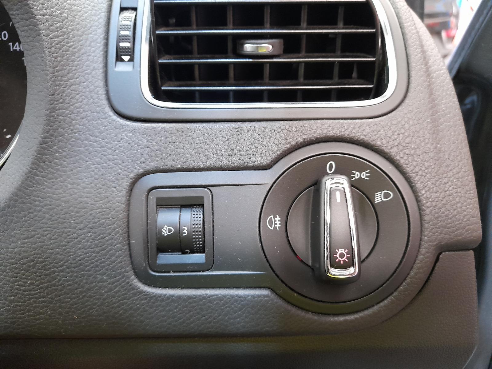2015 Volkswagen Polo Engine View Auto part Engine Volkswagen Polo 2015