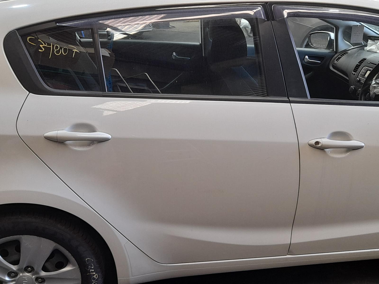 View Auto part Radio/Cd/Dvd/Sat/Tv Kia Cerato 2014