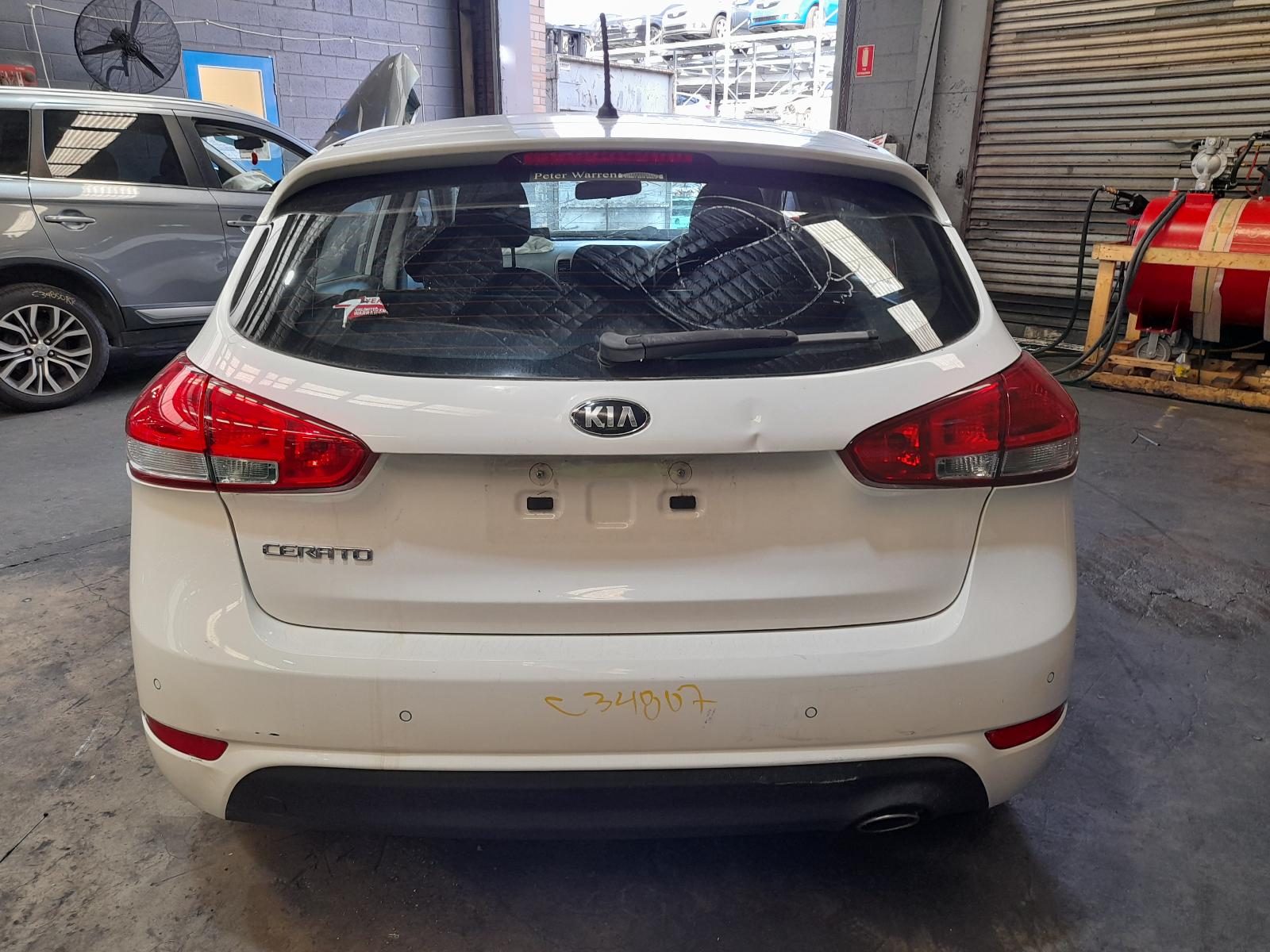 View Auto part Radio/Cd/Dvd/Sat/Tv Kia Cerato 2014