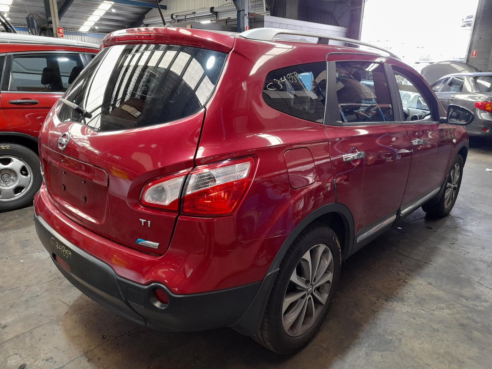 View Auto part Fuel Tank Nissan Dualis 2012