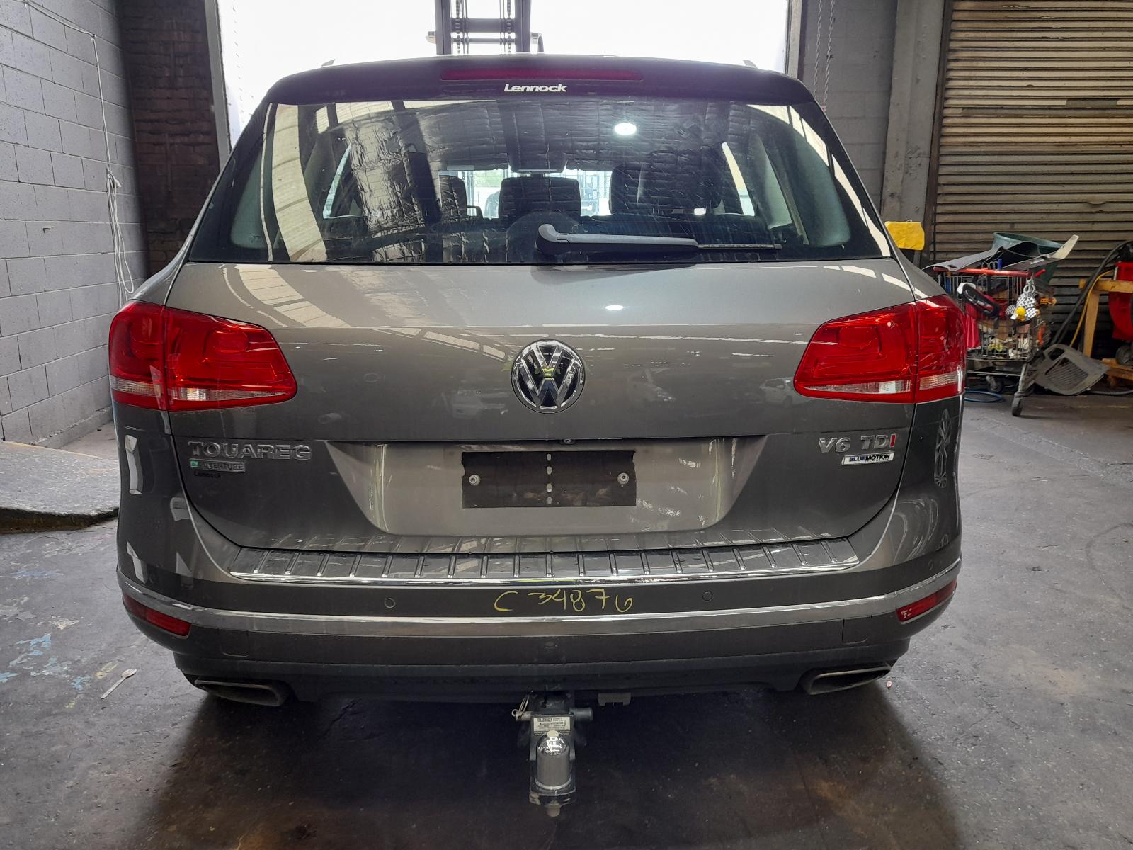 View Auto part Roof Rack/Bars Volkswagen Touareg 2017