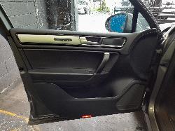 View Auto part Roof Rack/Bars Volkswagen Touareg 2017