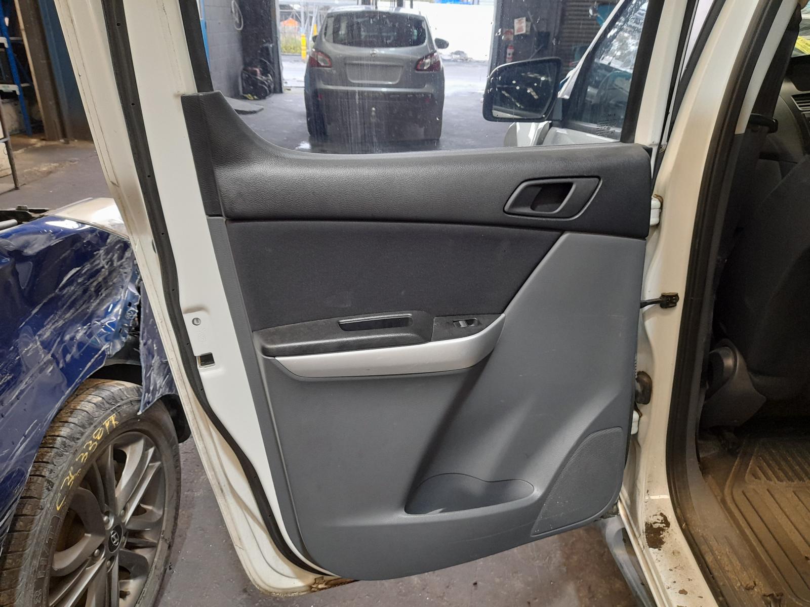 View Auto part Radio/Cd/Dvd/Sat/Tv Mazda Bt50 2014