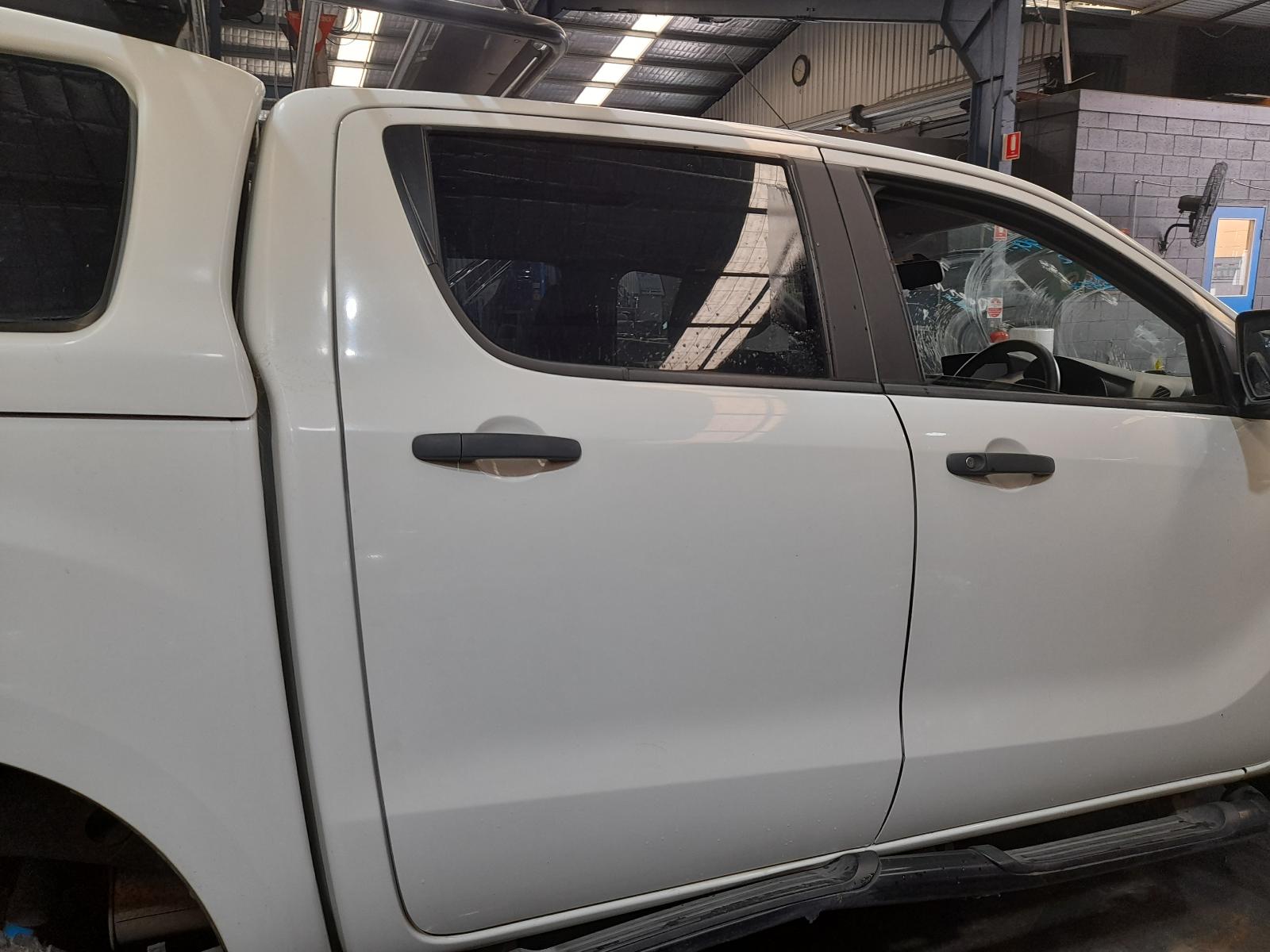 View Auto part Radio/Cd/Dvd/Sat/Tv Mazda Bt50 2014