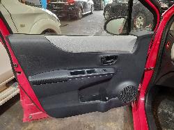 View Auto part Bonnet Toyota Yaris 2013